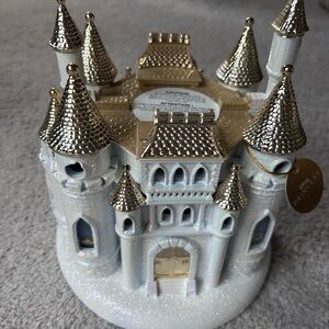 Disney princess light-up castle pedestal from BBW